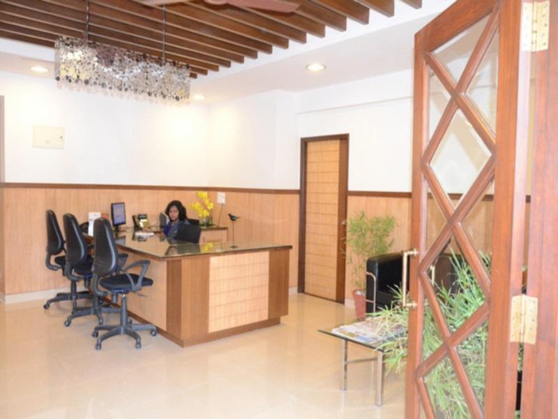 Trinity Suits Bangalore Exterior foto