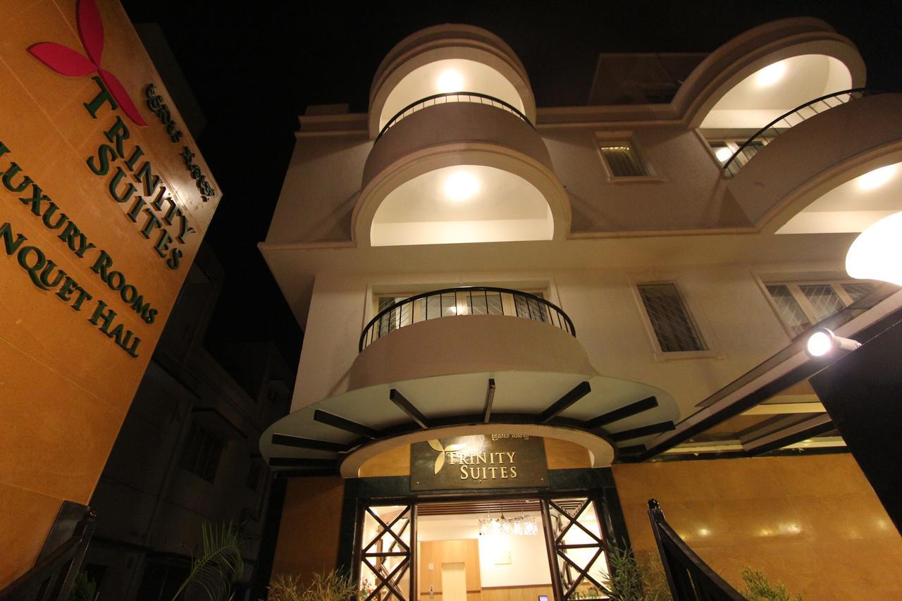Trinity Suits Bangalore Exterior foto